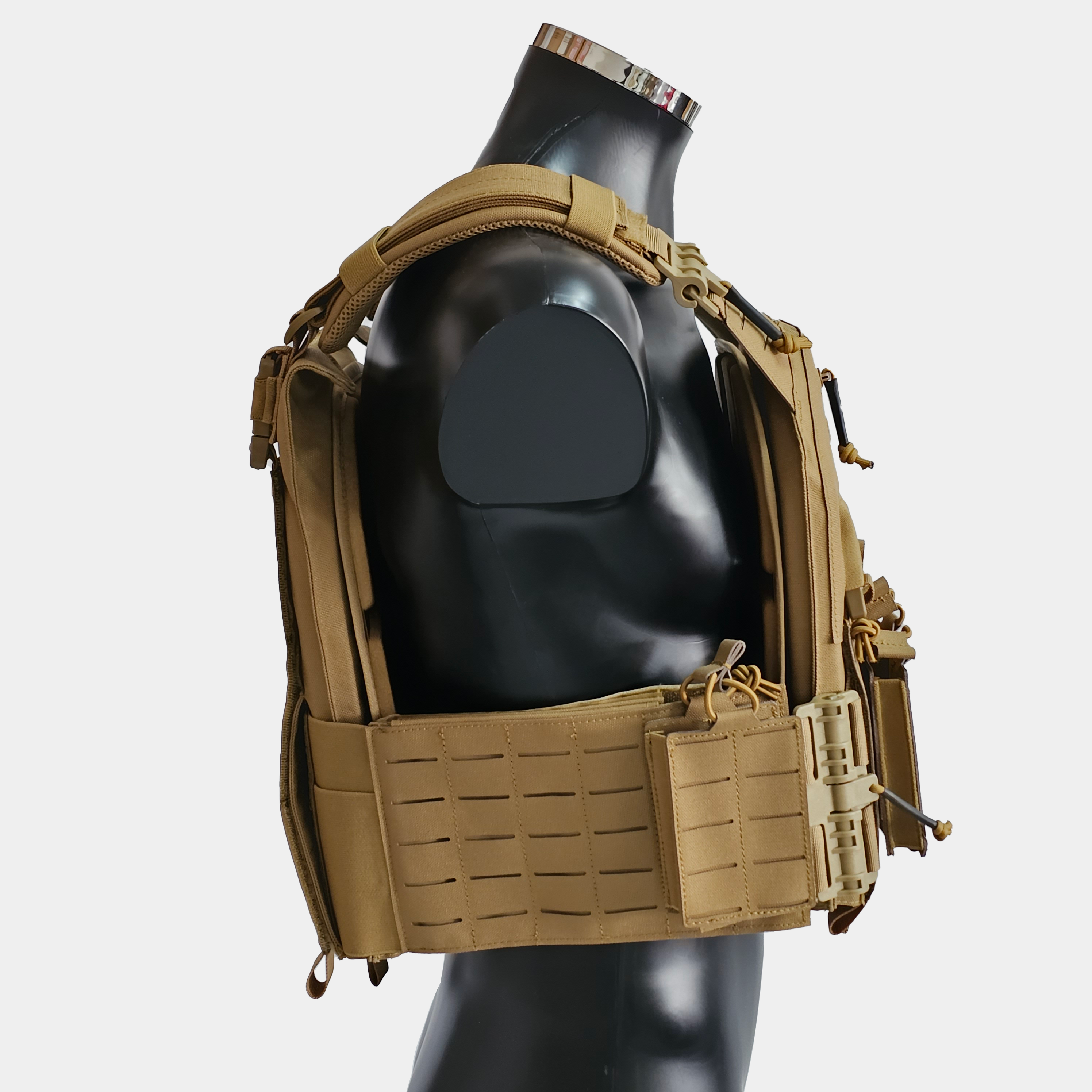 Light Carrier Coyote Brown