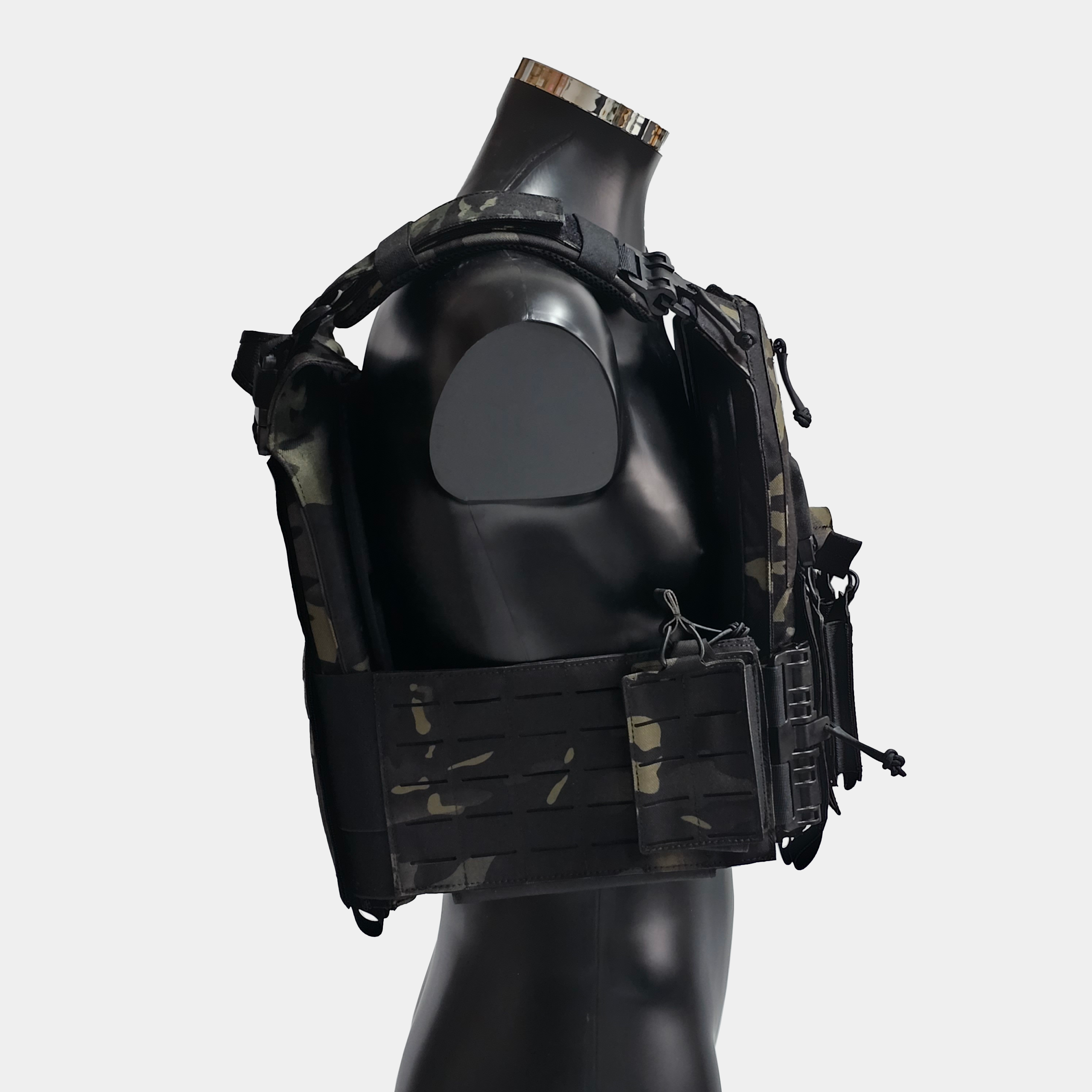 Light Carrier Multicam Black