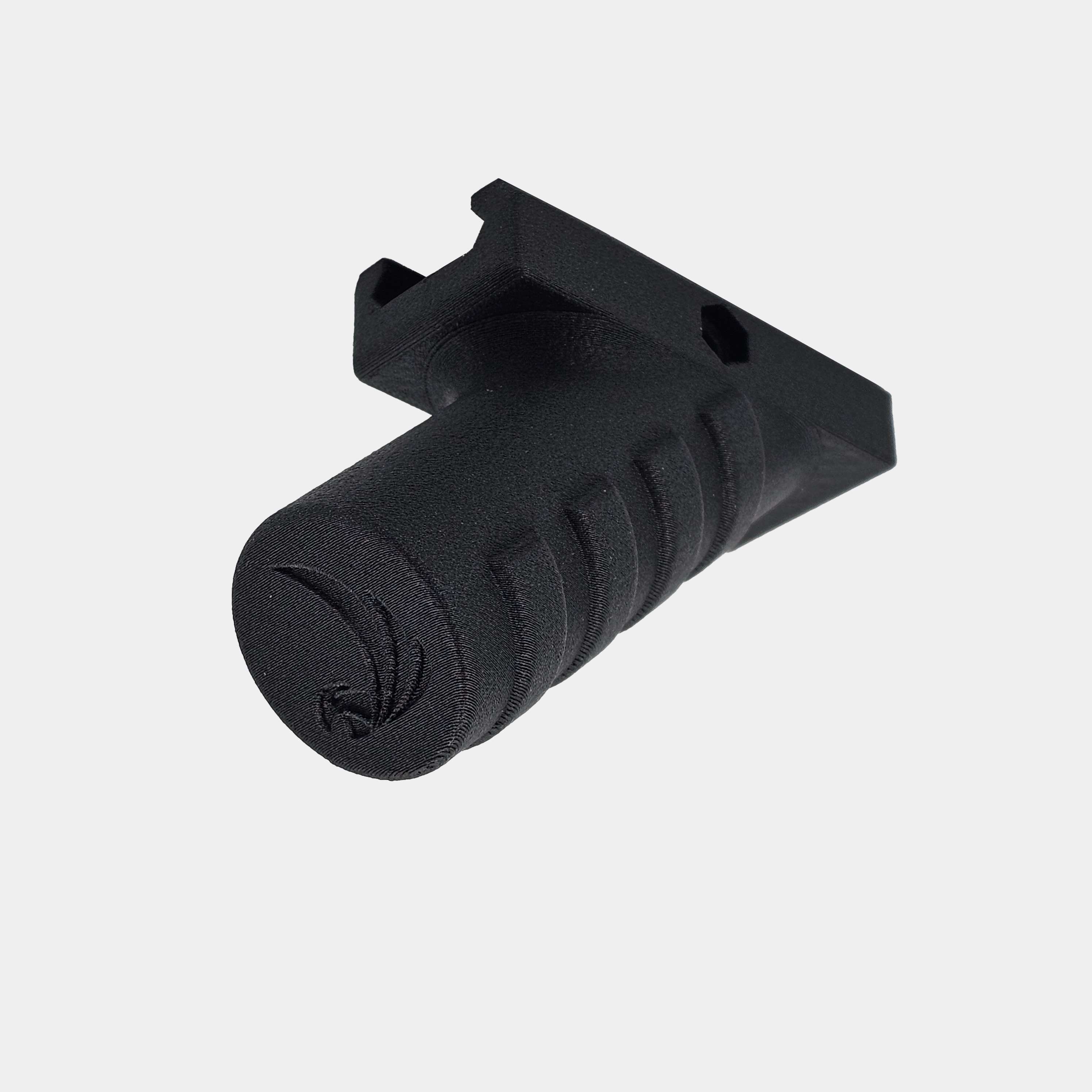 Angled front grip V1