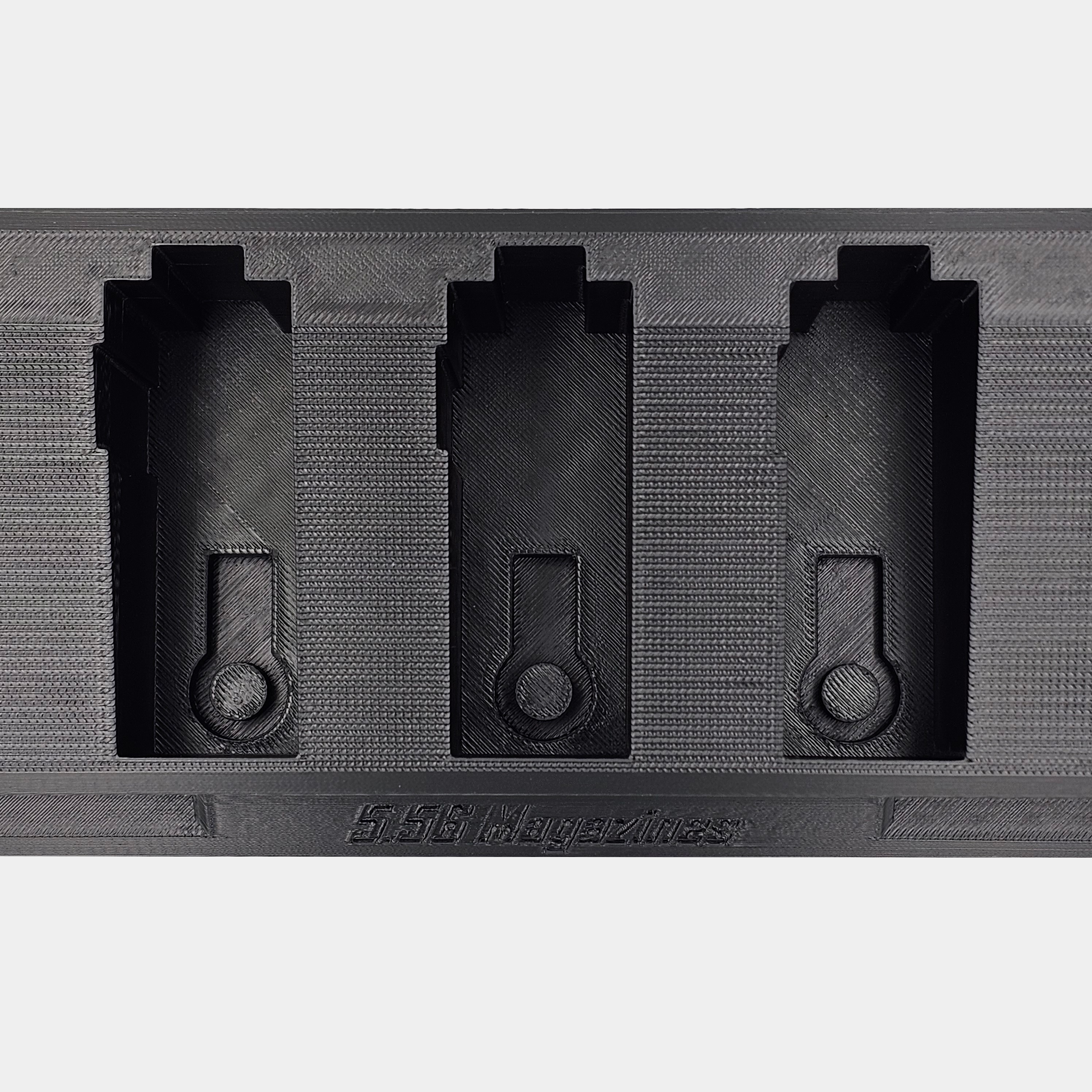 5.56 AEG 3 slot magazine stand